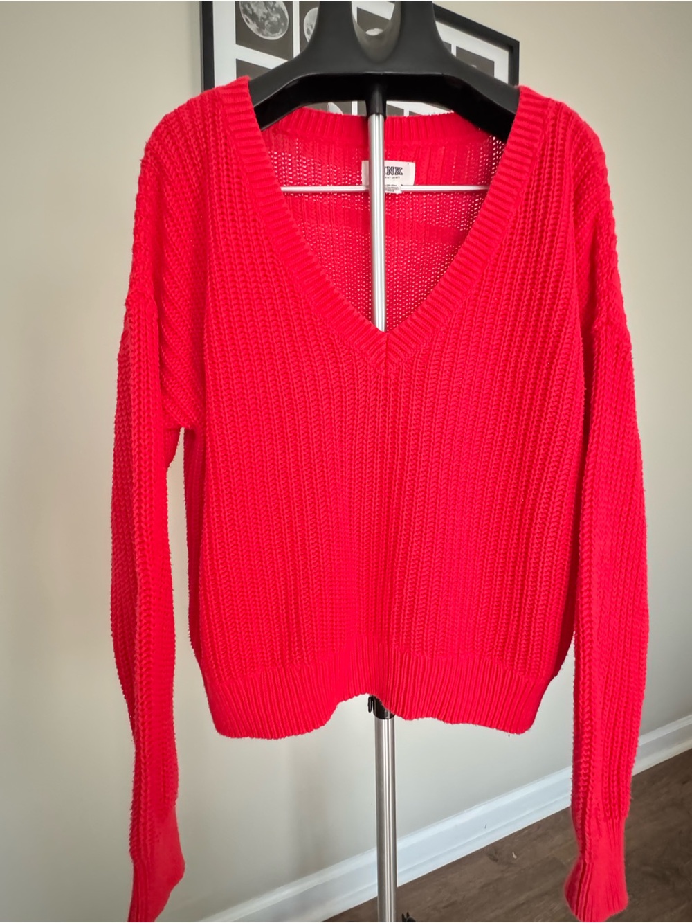 PINK Victoria's Secret Bright Grapefruit Color Ribbed Crewneck Sweater Size L